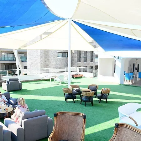 Hira Hotel
